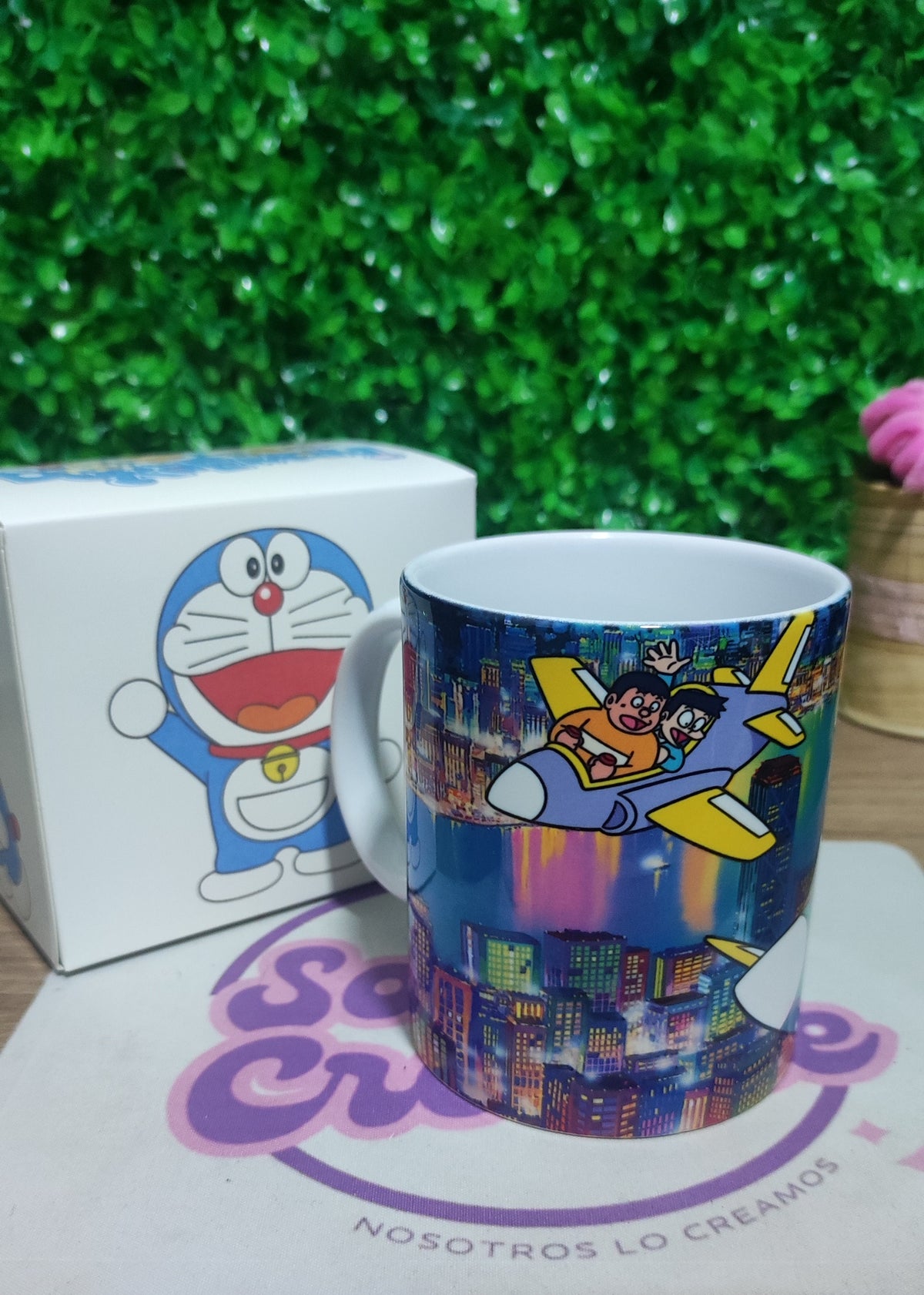 Taza Doraemon + Caja Temática · Diseño 429