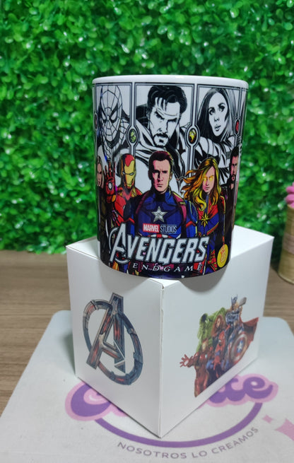 Taza Marvel + Caja Temática · Diseño 216