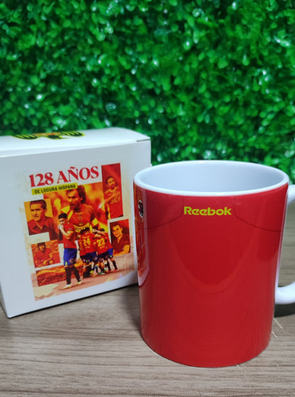 Taza U española 2025 + Caja Temática · Diseño 120