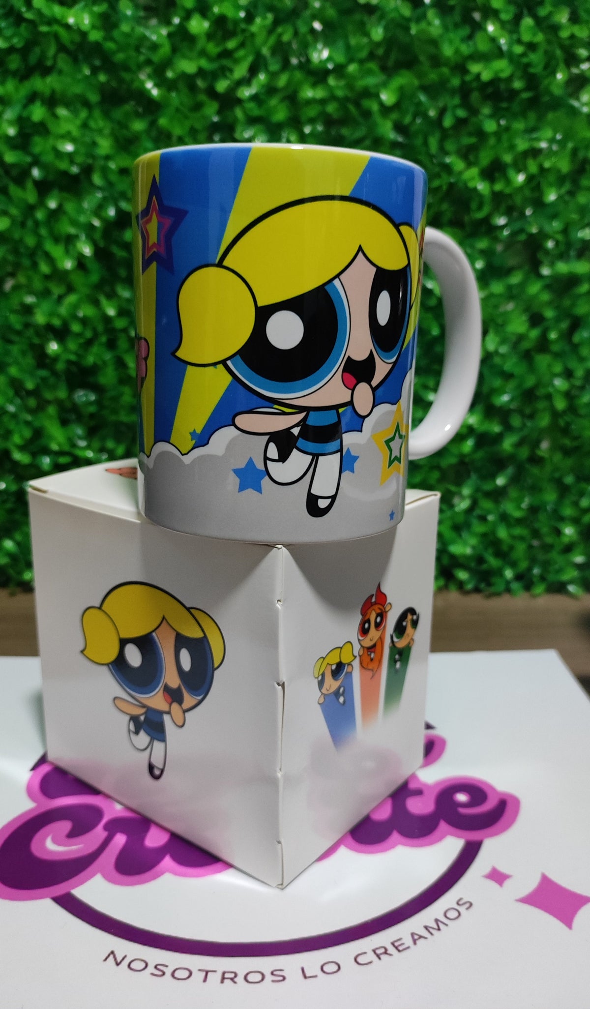 Taza Chicas Super Poderosas + Caja Temática · Diseño 450