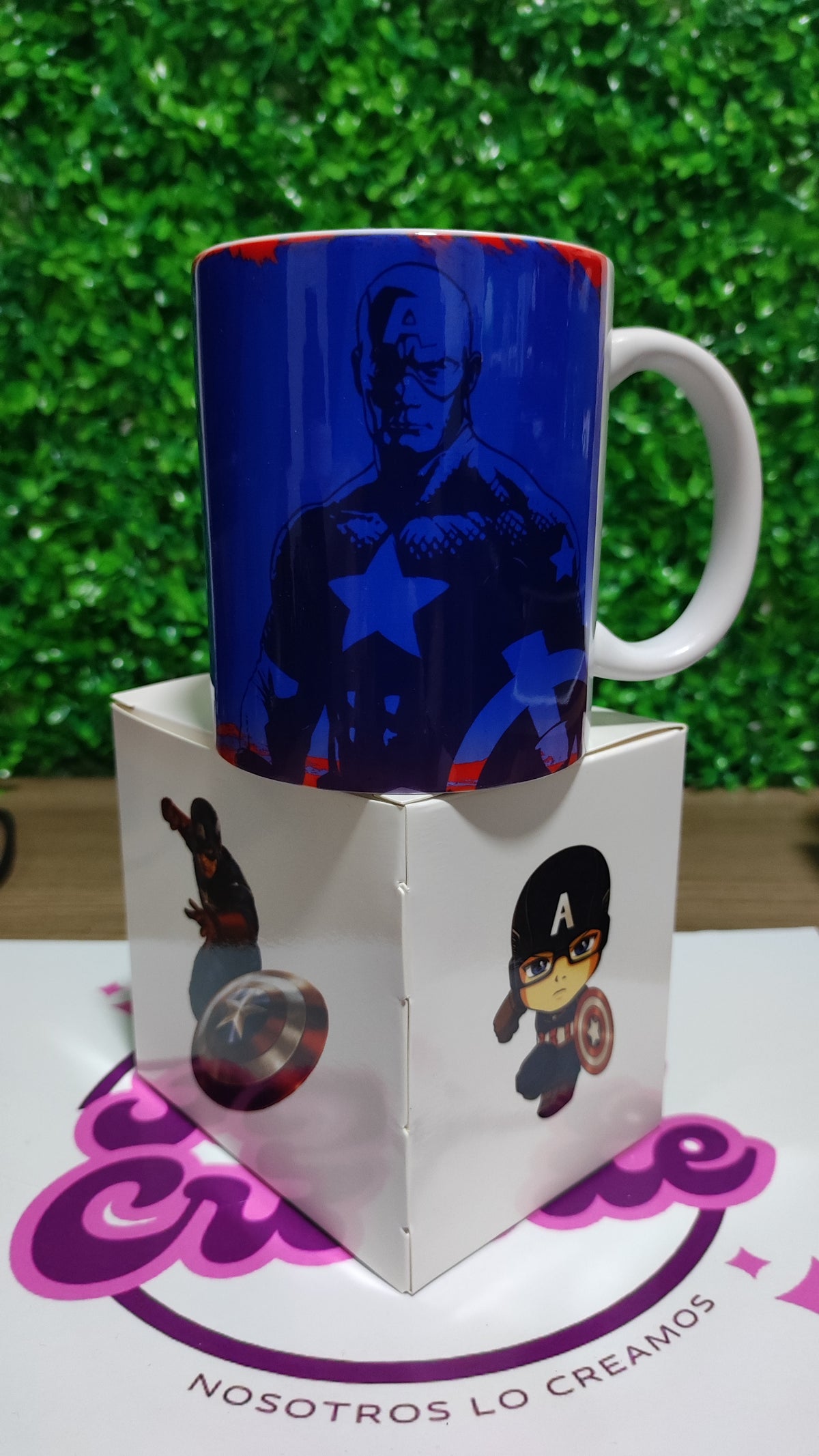 Taza Cápitan América + Caja Temática · Diseño 279