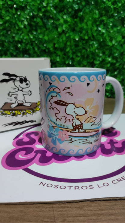 Taza Snoopy + Caja Temática · Diseño 077