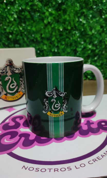 Taza Harry Potter casa Slytherin + Caja Temática · Diseño 384