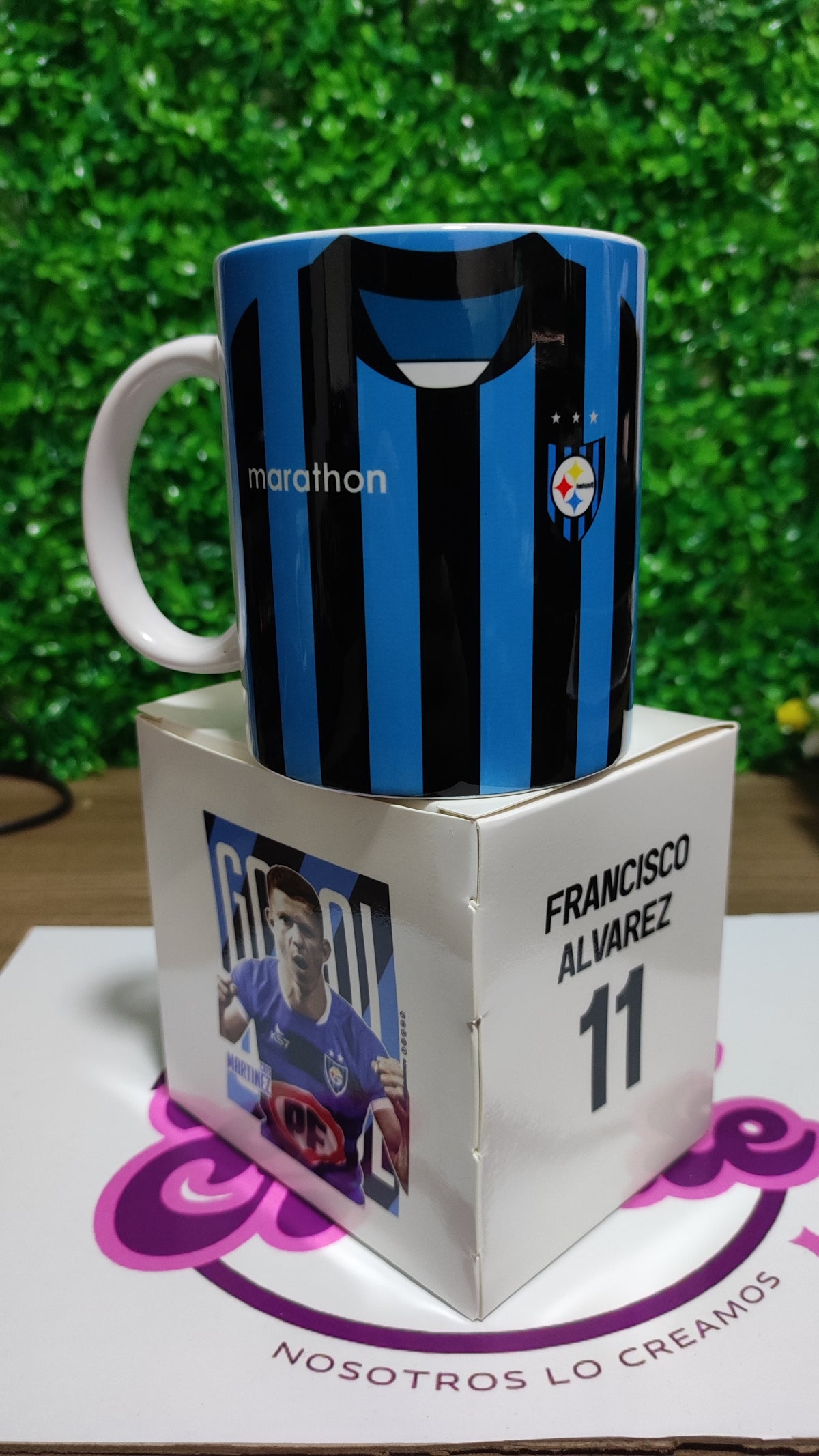 Taza Huachipato 2025 + Caja Temática · Diseño 110
