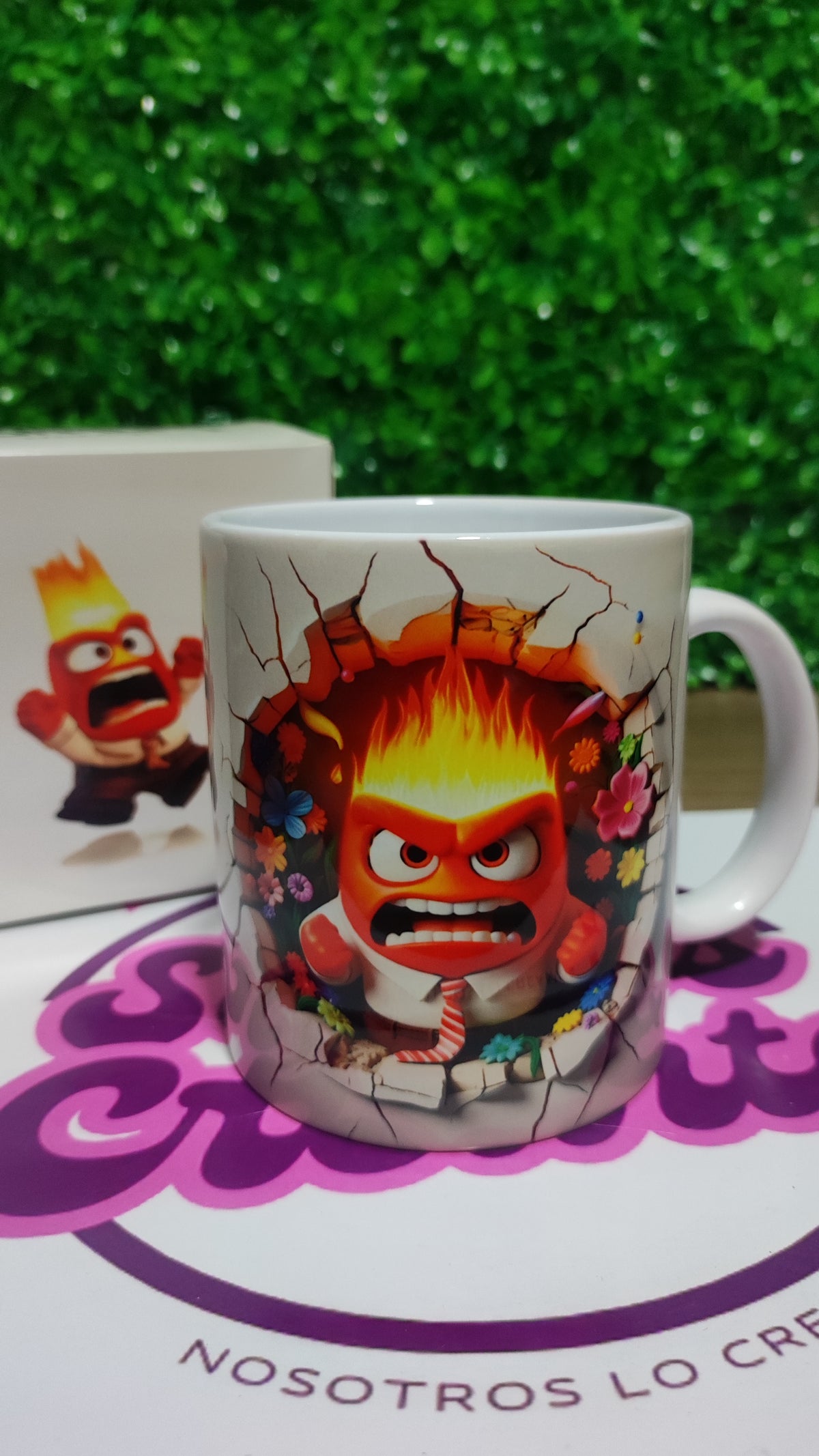Taza Intensamente Furia + Caja Temática · Diseño 373