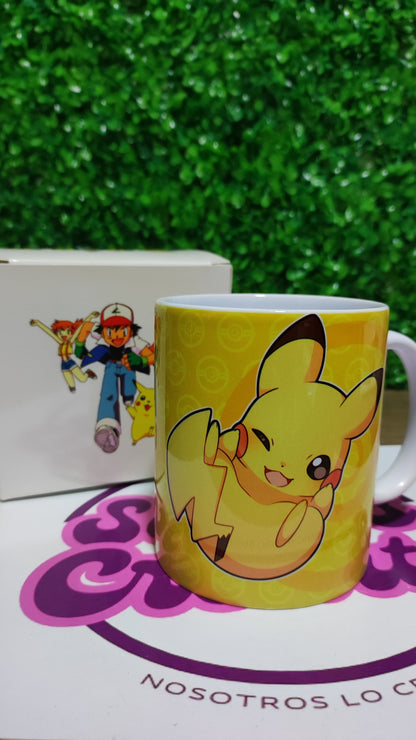 Taza Pokémon + Caja Temática · Diseño 253