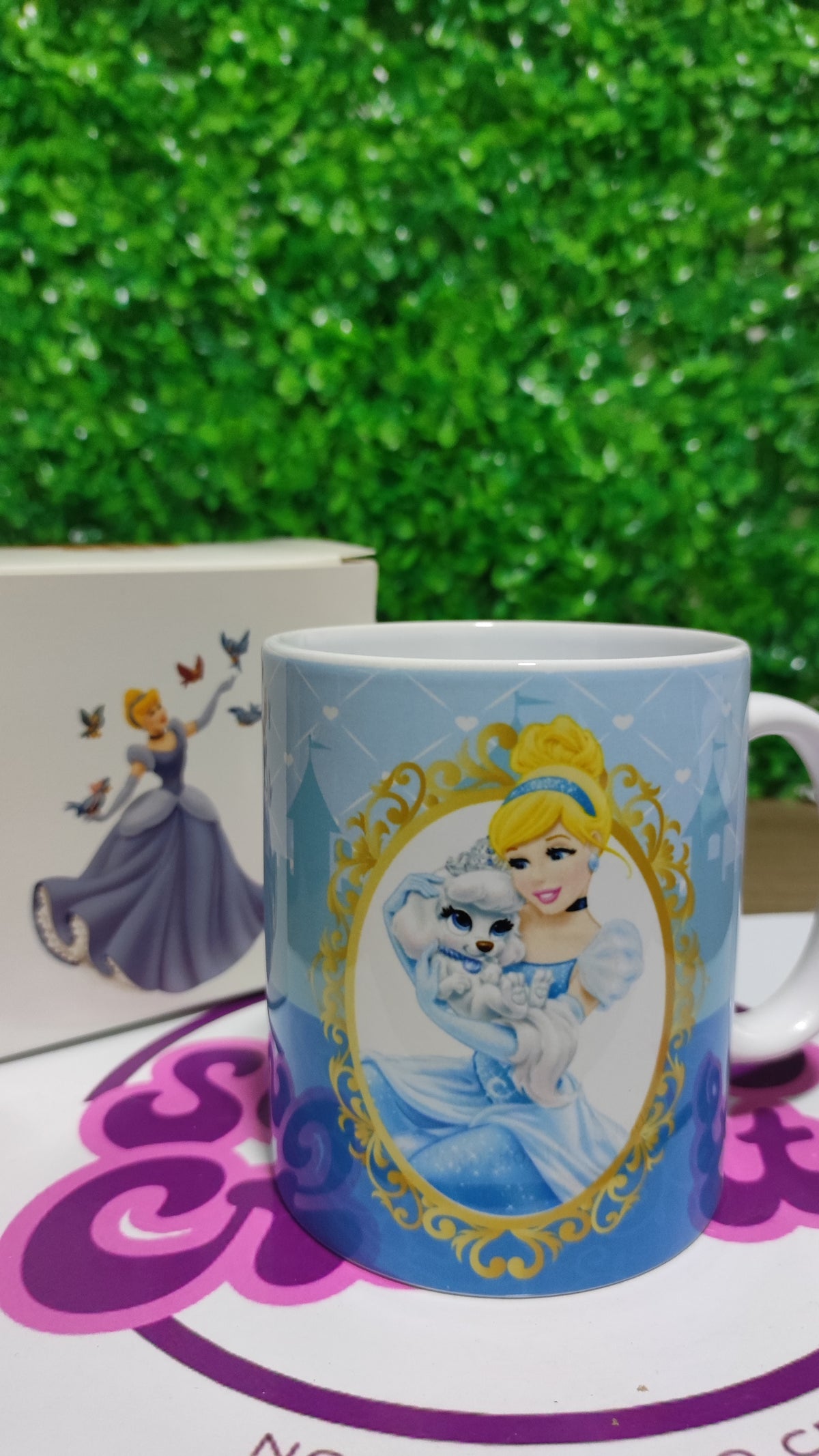 Taza Princesa Disney Cenicienta + Caja Temática · Diseño 126