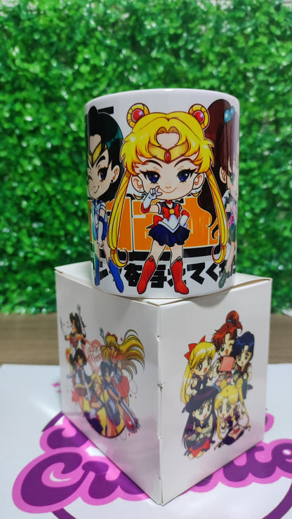 Taza Sailor Moon + Caja Temática · Diseño 208