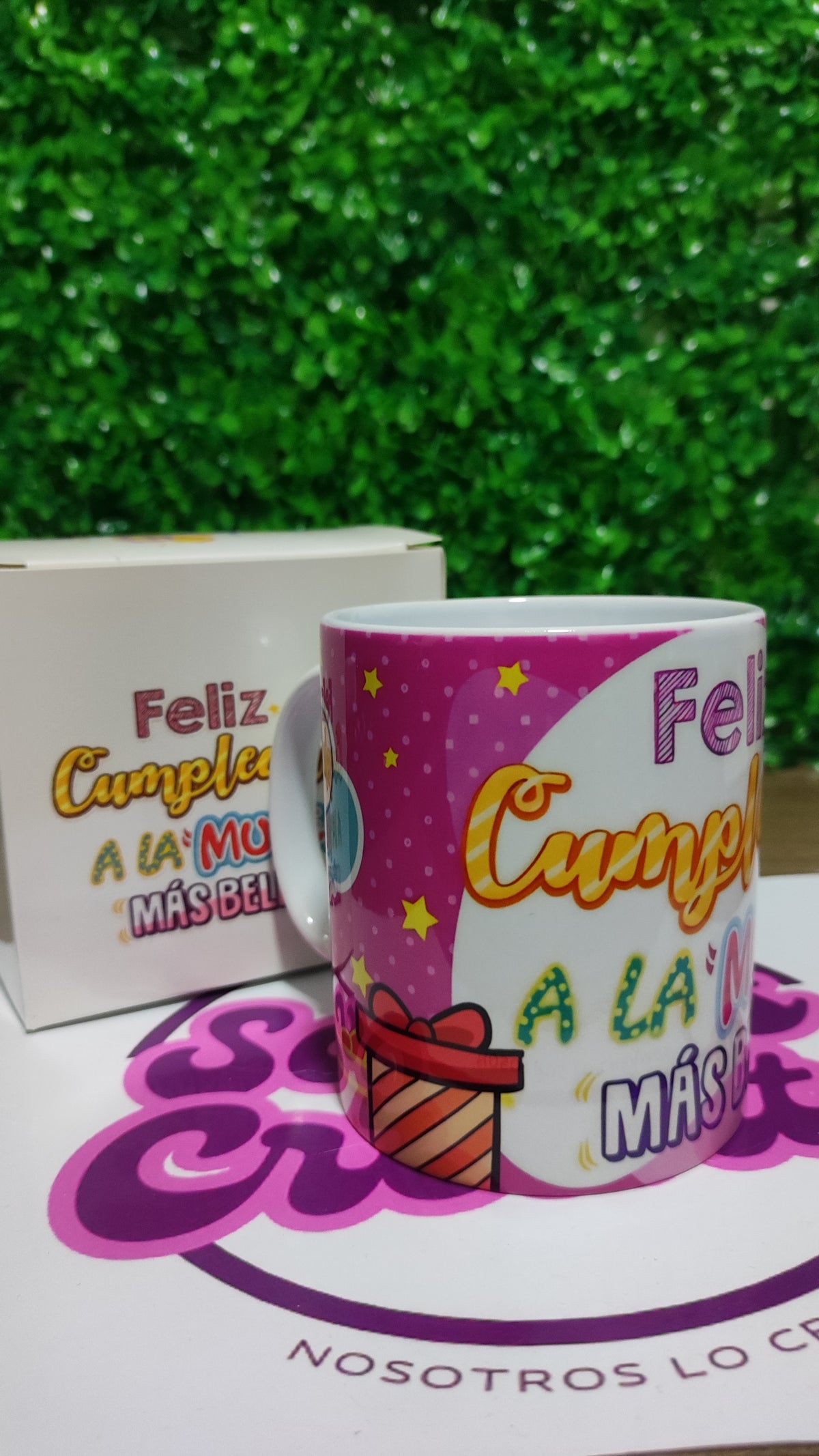 Taza Cumpleaños + Caja Temática · Diseño 402