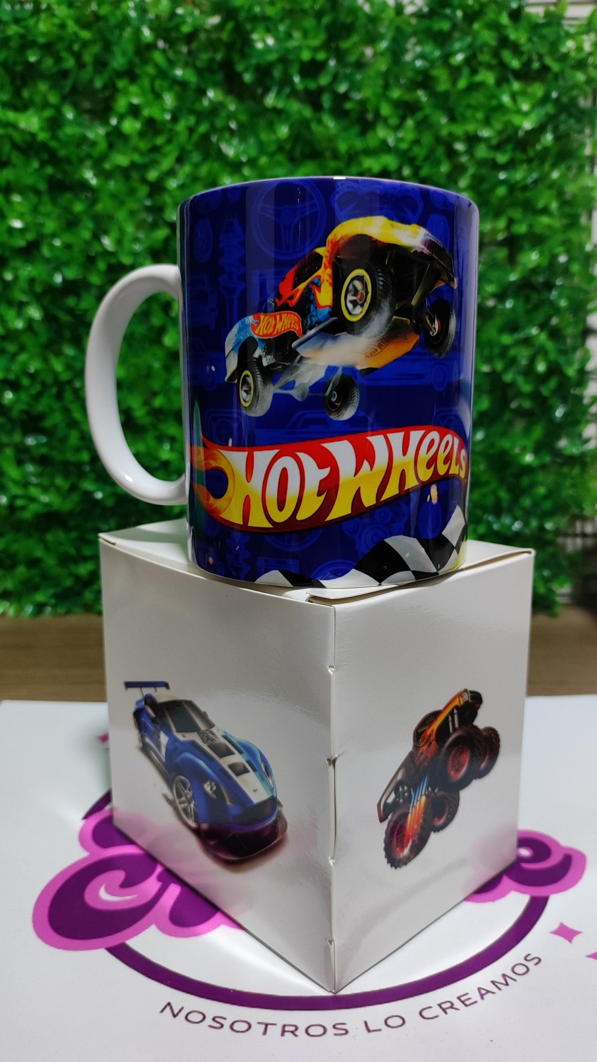 Taza Hot Wheels + Caja Temática · Diseño 234