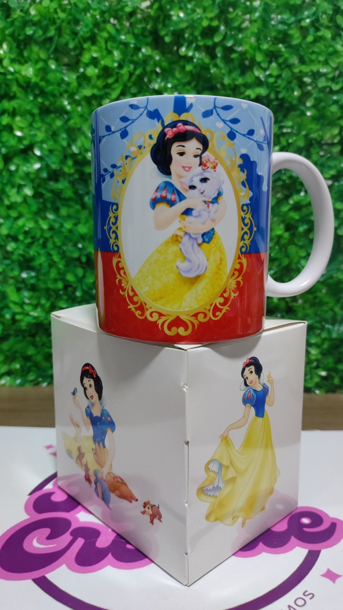 Taza Princesa Disney Blancanieves + Caja Temática · Diseño 125